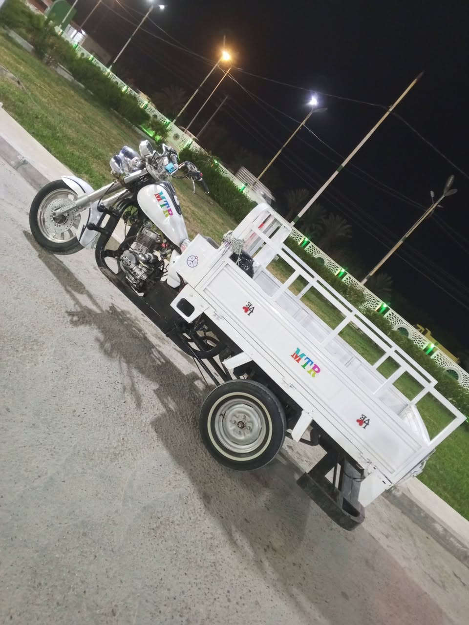 سلام عليكم ستوته للبيع امتي ار نضيفه كلشي ما ناقصهه
كهربائية كلهه شغاله نگره سلف موديل 17 أوراق اسنتساخ السعر 1250 وبيها مجال حگ الجيه 
مكاني كفل حي العسكري للستفسار هذه رقمي ***********
