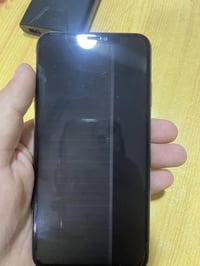 ايفون اكس ماكس • ذاكرة ٦٤ • بوردات