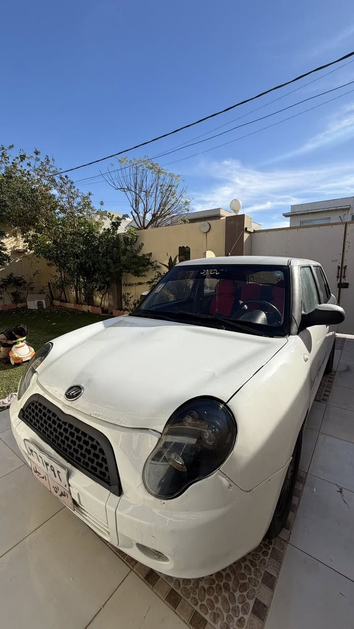 مستعجل ع البيع وماكو هيج سعر
ليفان 2014 رقم اربيل
جاملغين امامي صبغ  
نقوصات بسيطه مثل يده مال باب يده مال بوند نواعم ماتتعدى 50 الف
سعر السياره 40 ورقه ومجال بسيط للطيبين
مكان السياره اربيل
*********** واتساب
