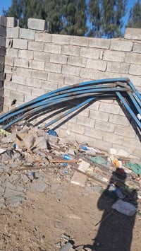 وبركاته. هذا حديد اقواس مال جادر كامل .مابي اي نقص تقريبآ ٥في ٦ العرض ...