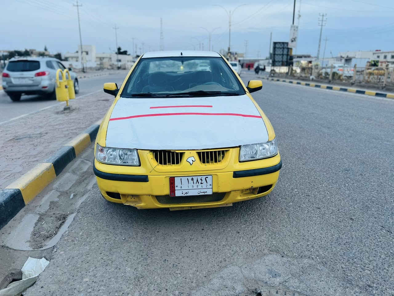 السلام عليكم سمند مديل 2010 مكفوله من كلبه  وتبديل ملكوطه من خياسات محرك وكير مكفوله لا يبخر ولا ينقص حداده جديده تخم تاير كهربائيات كله شغاله تبريد شقال أليت زنون لسعر  18 رقم ميسان رعيهه موجود لشراي يتصل بي ***********واتساب مكاني العماره
