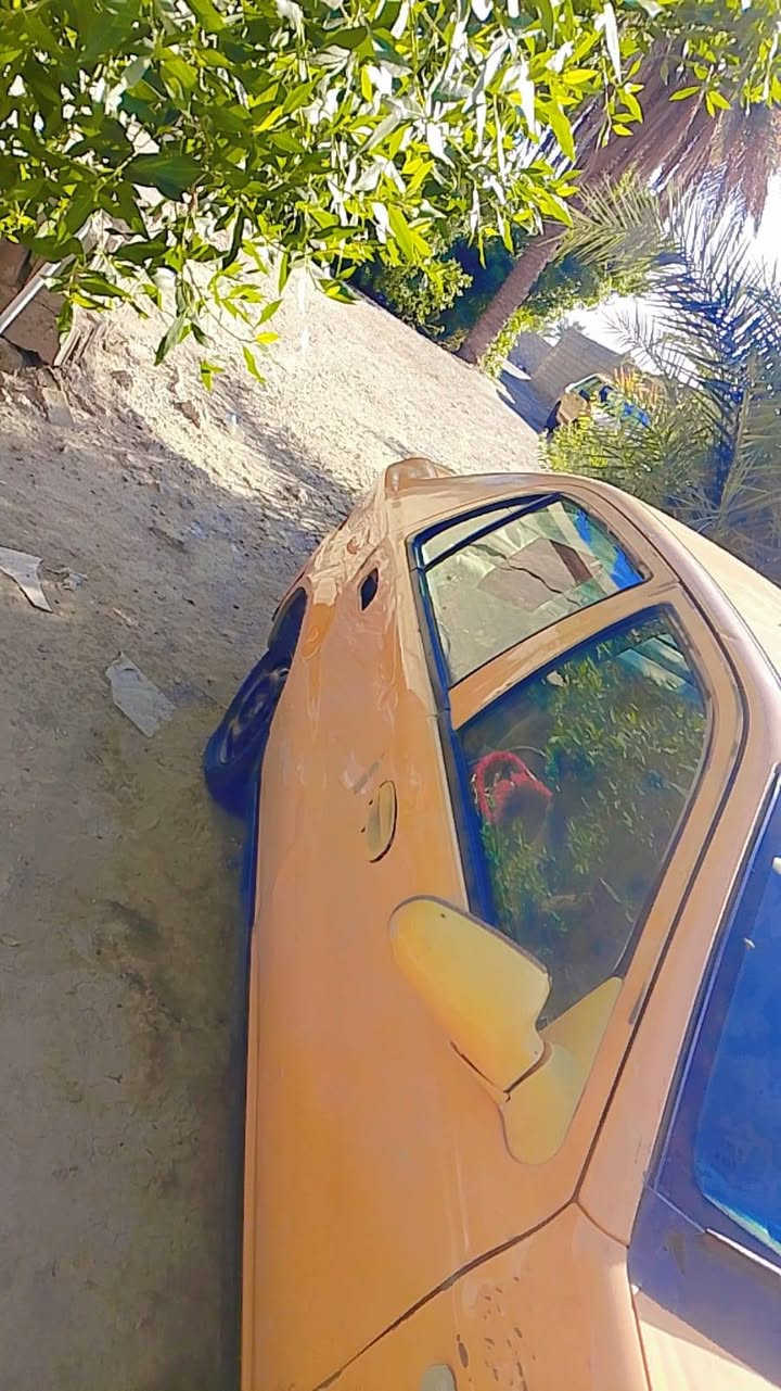 السلام عليكم سيار جيلي اتعهد سرقه وعشاير  
كير مكفول مكينه بيها كازكيت بس تمشي مابيها شي 
مكاني التاجي السعر ٧ اوراق وبيها مجال سعر دراجه ***********
