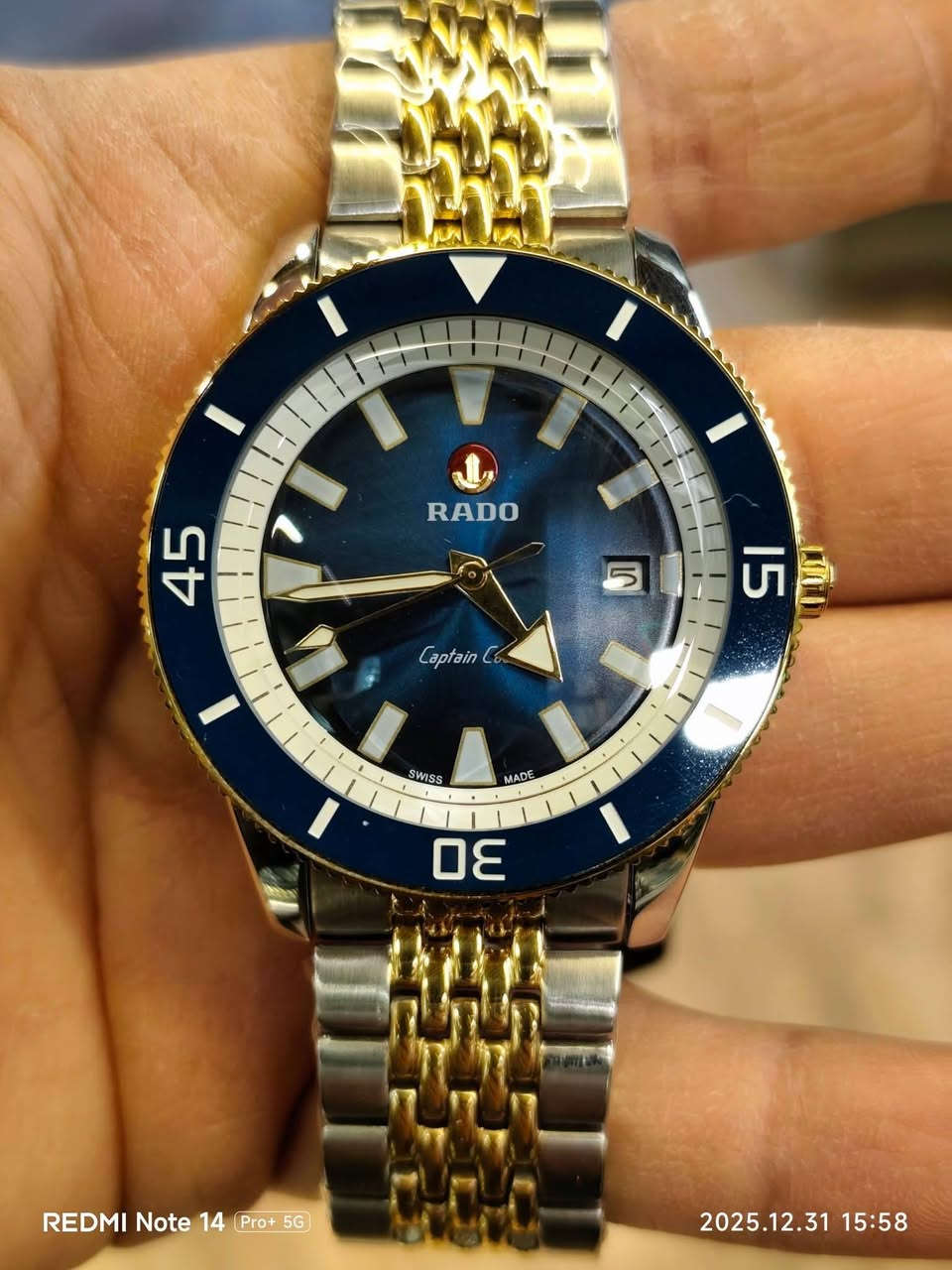 ساعةرادو(Rado) اوتوماتیك لون حلو وراقی
ماكینة اوتوماتیك
نافذه للعرض والتاریخ
رنك متحرك
سير ستنل اصلي
قطر 42ملم
السعر 115دولار
المكان/ السلیمانیة
يوجد توصيل


**إذا كنت صاحب هذا الإعلان وتريد حذفه لأي سبب، رجاءا أرسل رسالة إلى الدعم الفني**