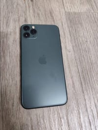 ايفون 11pro max مبدل شاشة نوعية اصلية فقط والباقي بلادي بطارية73% الجه...