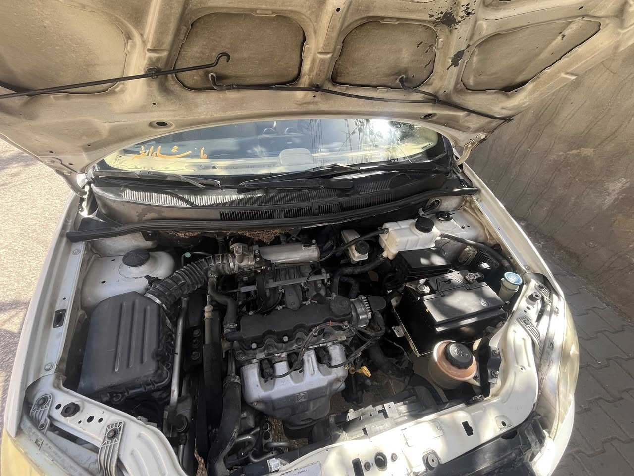 السلام عليكم افيو كير عادي 2011  رقم نجف دولي ب65 مكاني نجف  ***********
