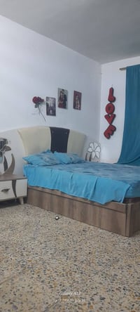 غرفه للبيع قليلة.الاستعمال مستعجلين للتواصل اتصل ع الرقم  07819045171