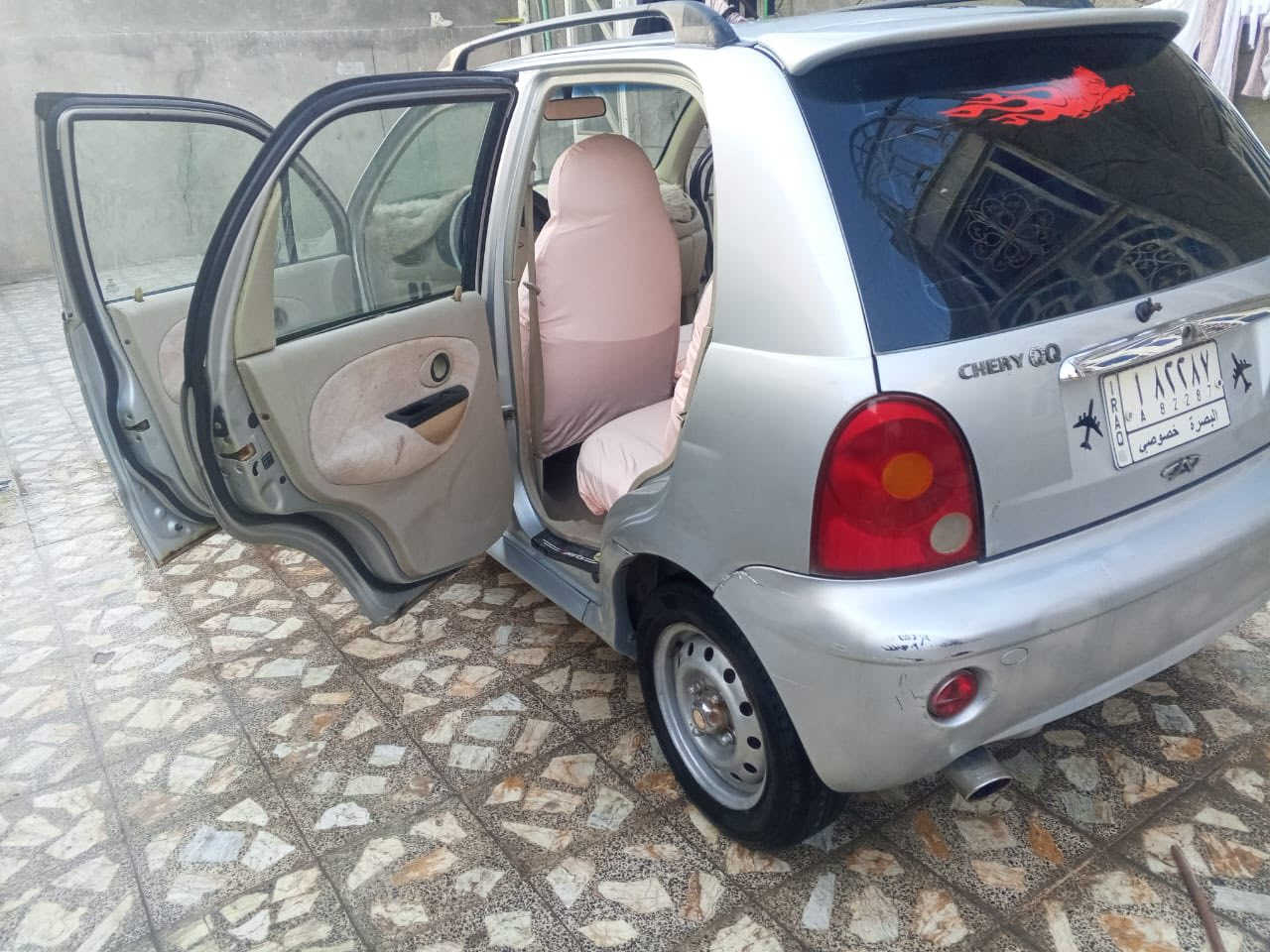 سلام عليكم كيو كيو مديل ١٠جاهزه حداديه جديده تبريد تدفئه كله شغال كير اوتو سياره نضيفه وستخدام بنيه السعر ٣٠وبيهه مجال مكان بصره رقم ***********واتساب
