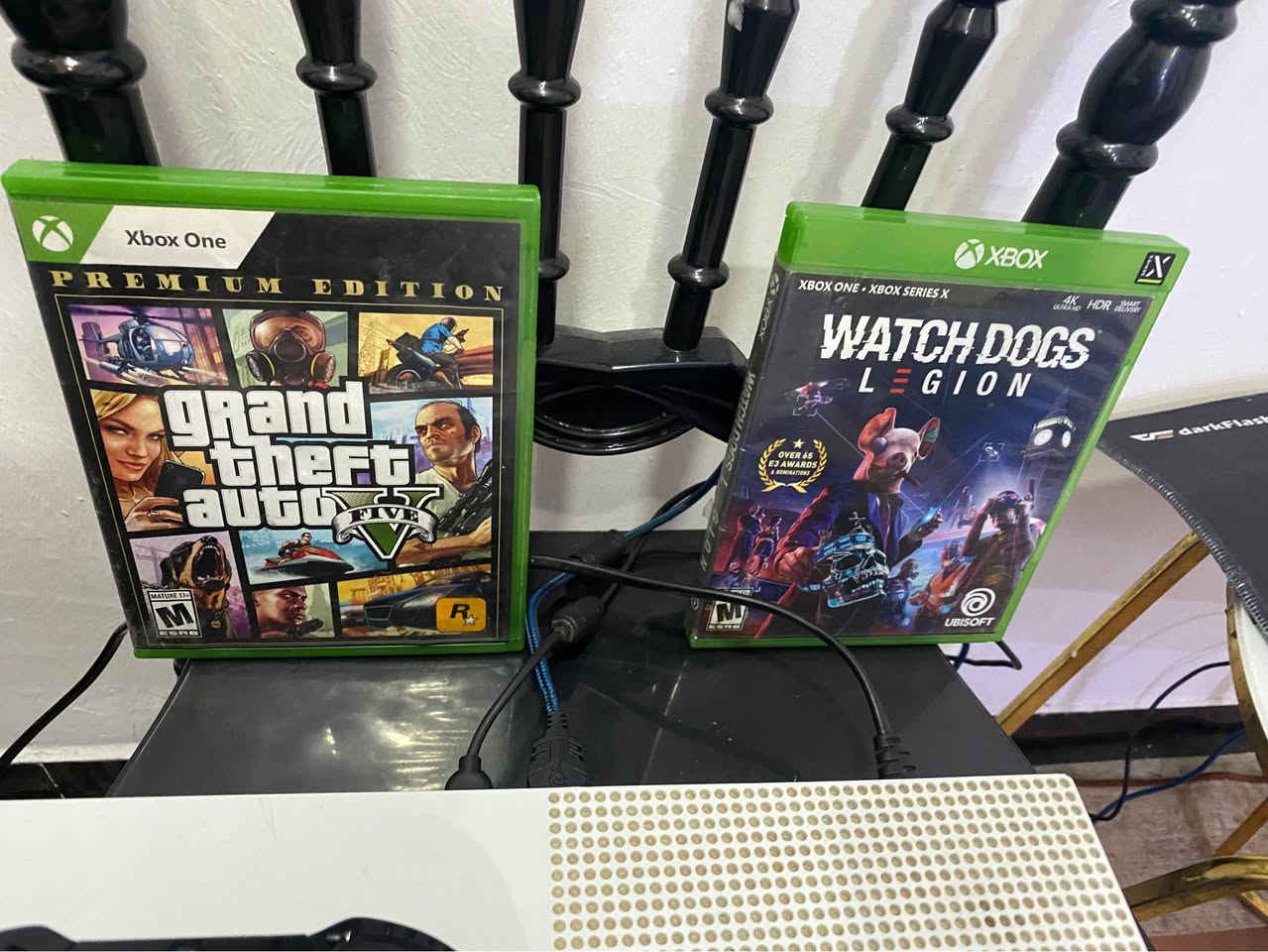 اكس بوكس وان اس ذاكره512 كيكا
جهاز فول نضيف ومكفول مع كامل الملحقات
ويا كيبورد وماوس وباد ماوس واقراص2
السعر 200 الف مكاني بغداد الدوره
وعندي توصيل🚚 بغداد, العراق


**إذا كنت صاحب هذا الإعلان وتريد حذفه لأي سبب، رجاءا أرسل رسالة إلى الدعم الفني**