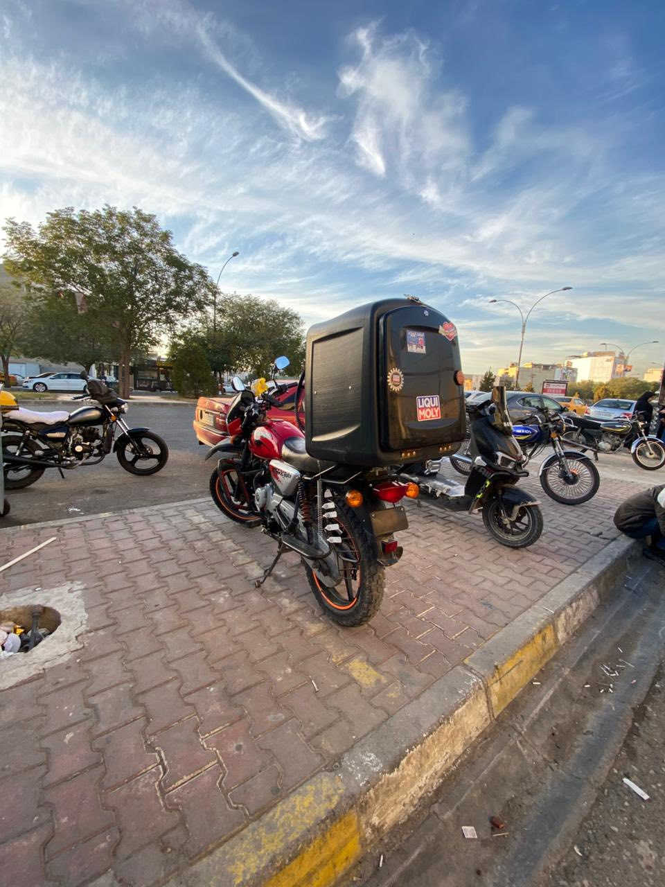 سلام عليكم
بوكسر موديل 2023 مرقم 

مكفول كفالة عامة 

رقم مشروع وطني تحويل مباشر

رقم ديالى  سنوية كاملة

مراوس وية دايون مرقم

***********
