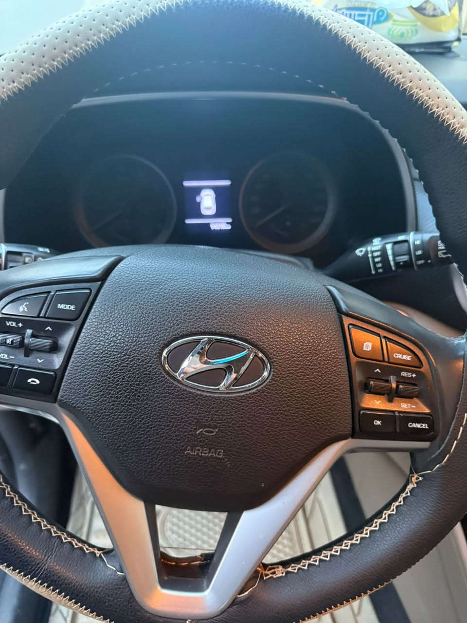 سلام عليكم توسان  موديل 2020 ‏شركة كاصد خليجي مكفوله  بدون صبغ محرك 2000 دوش سياره فول ماعده فتحه خمس عدسات  موصفاتها معروفها 
كير محرك مكفولات ماشيه ٩٤الف  تخم تاير جديد 
رقم بغداد الدولي بسمي هزه جديده سنويه جديده 

السعر ٢٠٨ وبيها مجال بصيط مكان بغداد كرادة 
***********
