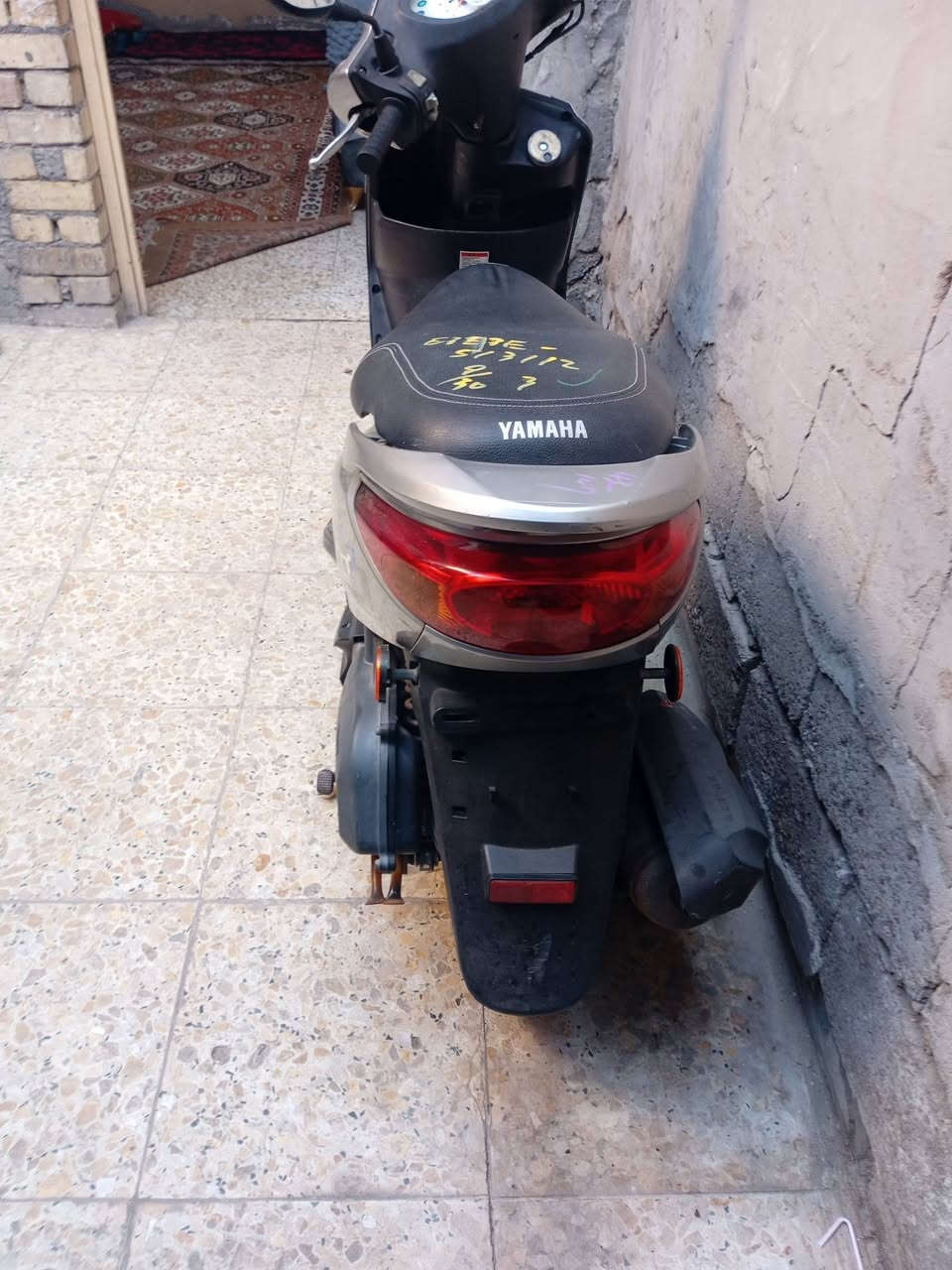 سلام عليكم اخوان دراجه بريز بغبغاء الدراجه صار شهر من نازله رمبه كهربائيات كلهة شغاله كفرات كله ختم واحد مكينه 
خرسه وشلعة ومعدل تشك الكاع موديل 2013ماشيه 13الف جيب اقوه فيتر وياك إذا كلك مكينه مفتوحه لو كفر 
تجاري تاخذهة بلاش للتواصل ***********
