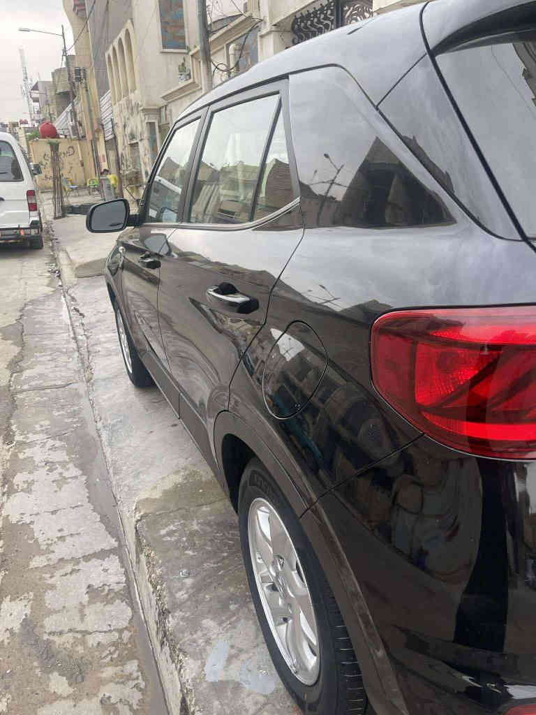 السلام عليكم 
هونداي فينو 2023
#للبيع_او_مراوس
محرك 1600 دبل نوزل 
رادار 
تحكم استيرن
شاشه كار بلاي
سياره خير من الله مناقصها شي
صرف بانزين قليل
وارد امريكي مبدل بنيد بيها الايرباكات سليمه
الرقم والسنويه جدد
بيها هزه تحويل شوكت ميعجبك
سعرها 137 وبيها مجال
رقمي *********** بغداد, العراق
