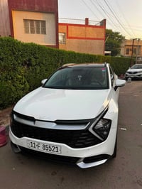 سبورتج • محرك ٢٠٠٠ • ماشي ١٥ الف
