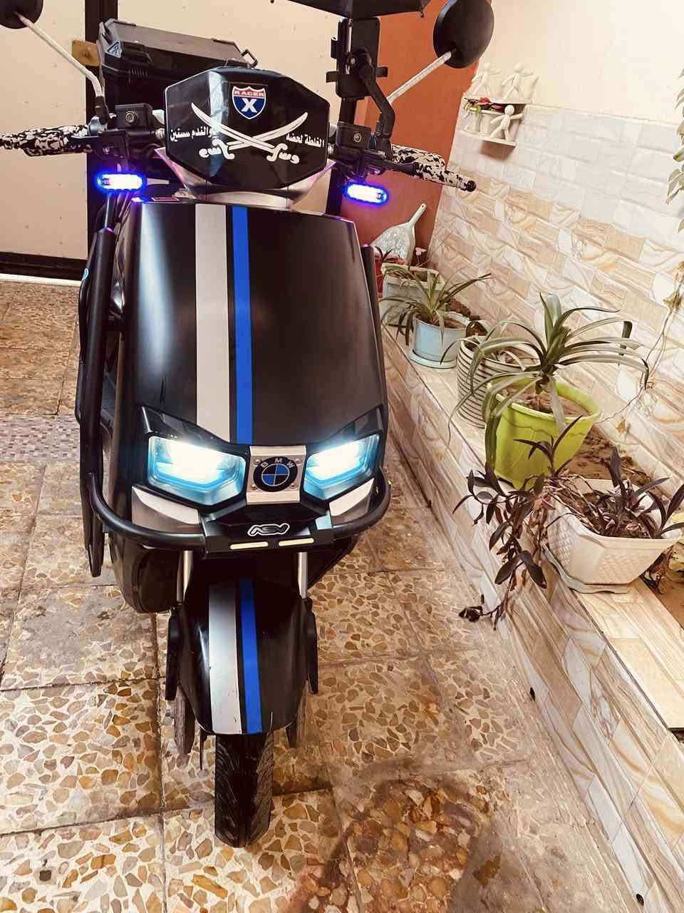 ماطور شحن وحش الكون 6بطاريت دبل مسطره
ملف 1500
السرعه 90 حقيقي
كهربائيات كلها شغاله شرط
ماطور اخو الجديد كلو شرط ما تصرف عليه درهم 
السعر 700 وبي مجال للطيبين 
مكاني الموصل جانب الأيمن قرب جسر الخامس 
***********
