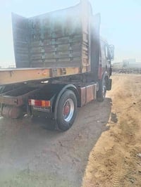 سياره للبيع جاهزه كبل للشغل برغي ما عايزه ٠٧٨٣٠٧٩٩٥٩٢