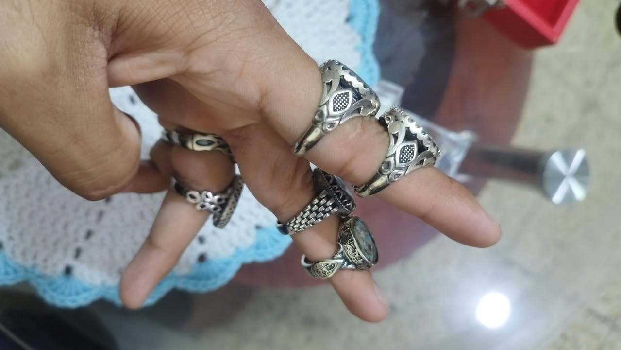 البيع شلعه ومفرد اسعار مناسبه صياغات خفيفه راسلني خاص


**إذا كنت صاحب هذا الإعلان وتريد حذفه لأي سبب، رجاءا أرسل رسالة إلى الدعم الفني**