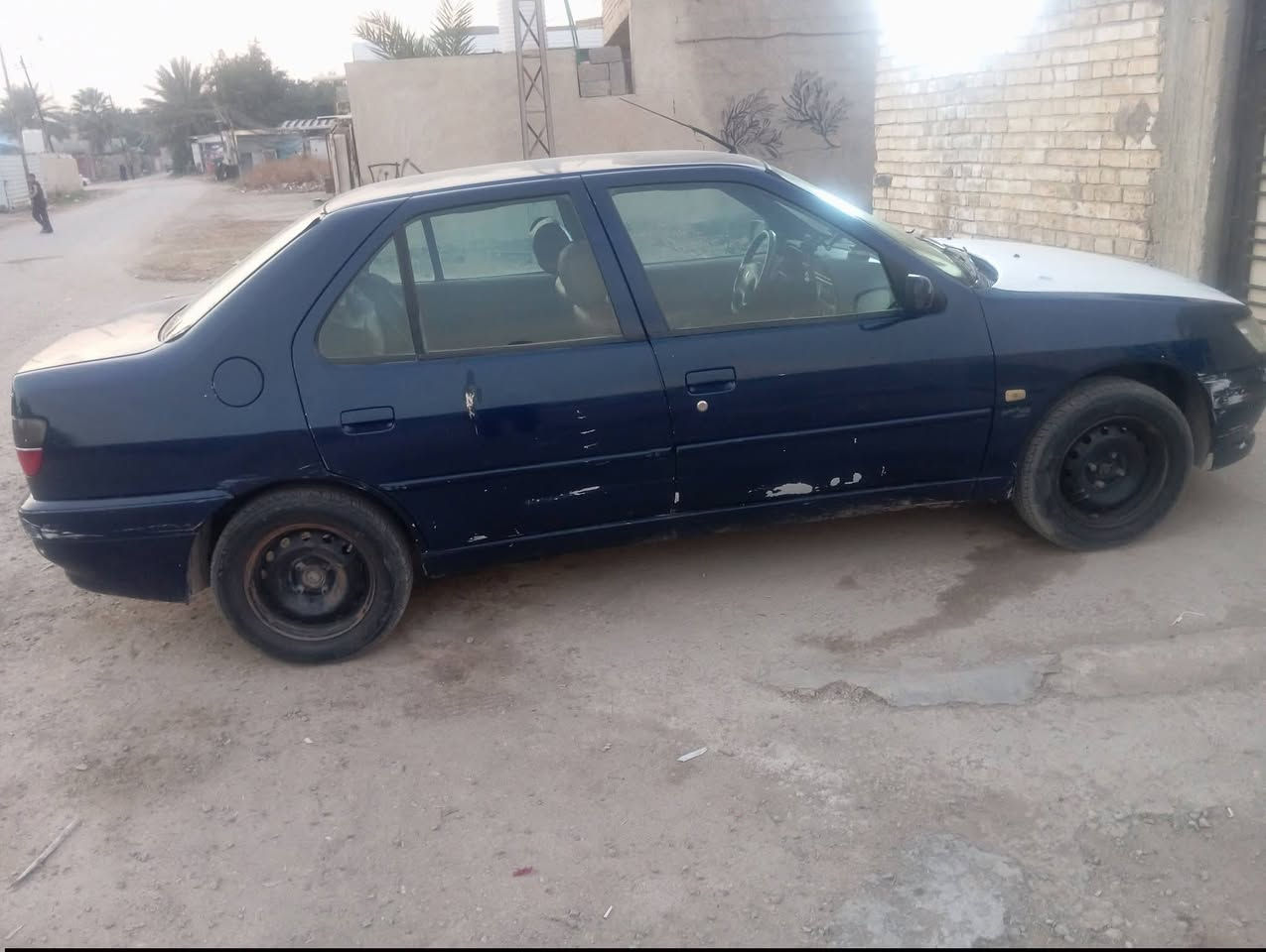 بيجو فرنسي 306للبيع موديل 2001السعر 35ورقه مكانها بغداد جسر ديالى الجديد للاستفسار هذا رقمي ***********
