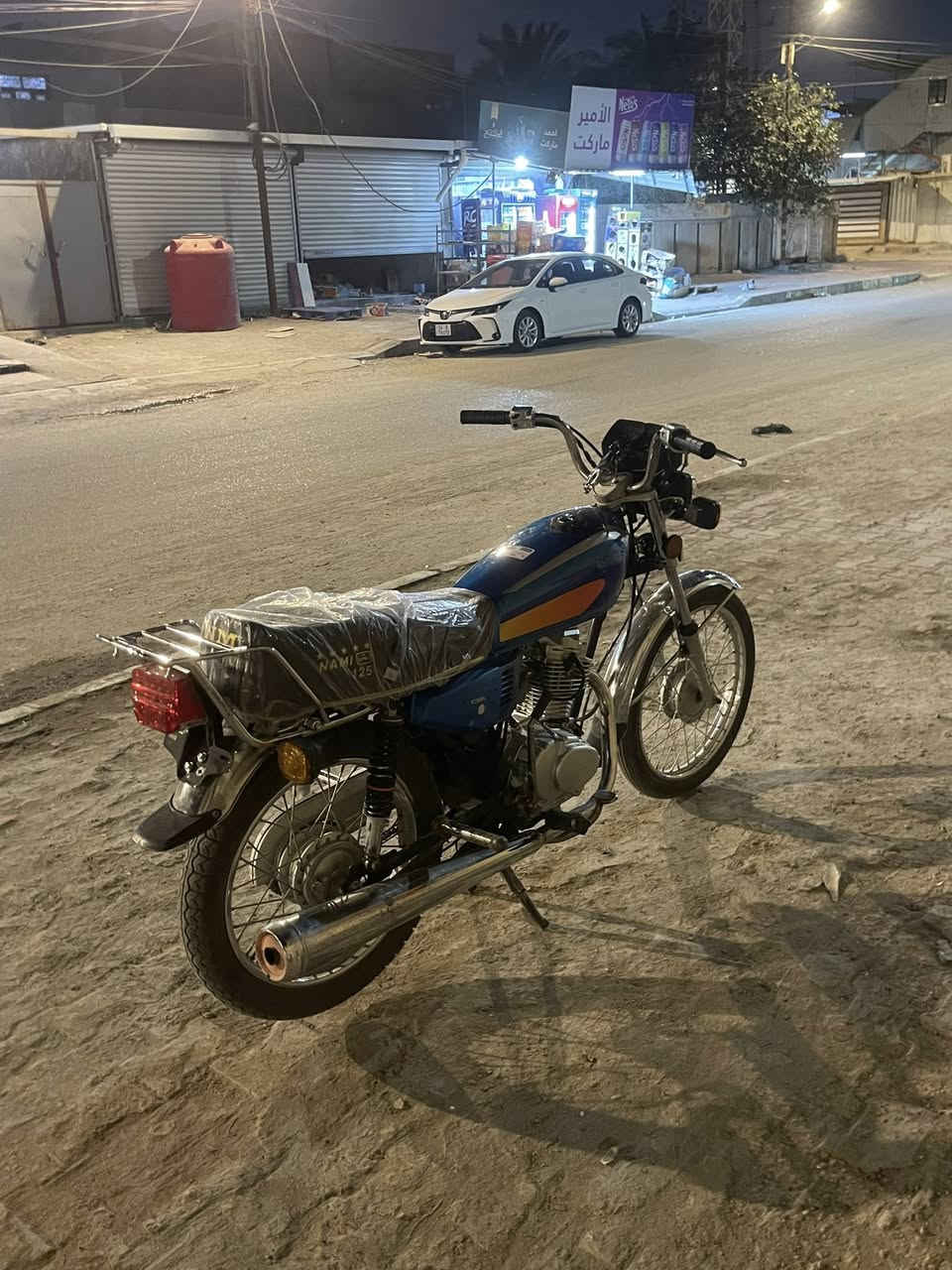 نامه إيراني مكينه بلاد مو تعمير عينه ولايت كلشي شغال الدراجه كلك كلك أكفلك من سرقه رايده ب٥٥٠ مكاني جبيله وهذه رقمي ***********
