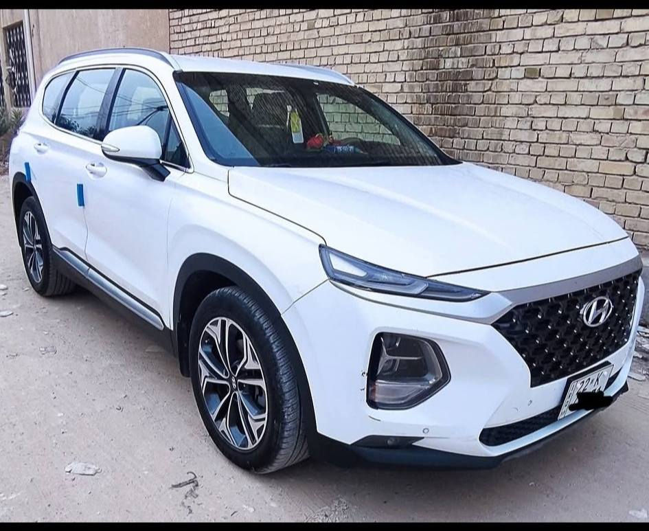 السلام عليكم سيارة سنتافي خليجي مديل 2019 محرك 2400
دوش 3 قطع تبريد بصمة تحكم ستيرن حساسات أمامية وخلفية تخم تاير جديد سبير ما نازل حدادية 100/100  
اشاير ترحيت مرايات شفت وترحيب 
7 راكب لد نهاري لايت زنون بلادي 
محرك كير مكفولات كفالة عامة 
سعر 200 وبيها مجال 
مكاني البصرة 
الاستفسار على هذا الرقم 
***********
