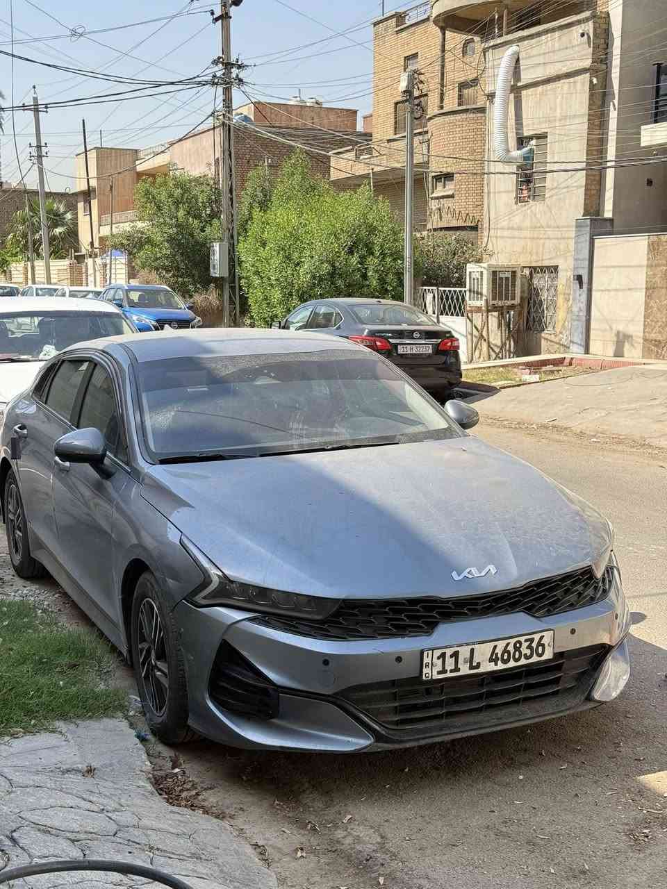 سلام عليكم 

للبيع K5 موديل 2023 وارد امريكي 

عليه غرمات ٦ ملاين كلهن رادار حزام وتخطي سرعه و موبايل 

رقم بغداد ومكاني بغداد القصر الابيض شارع الوزارات 

السعر ٨٥ ورقه / ***********
