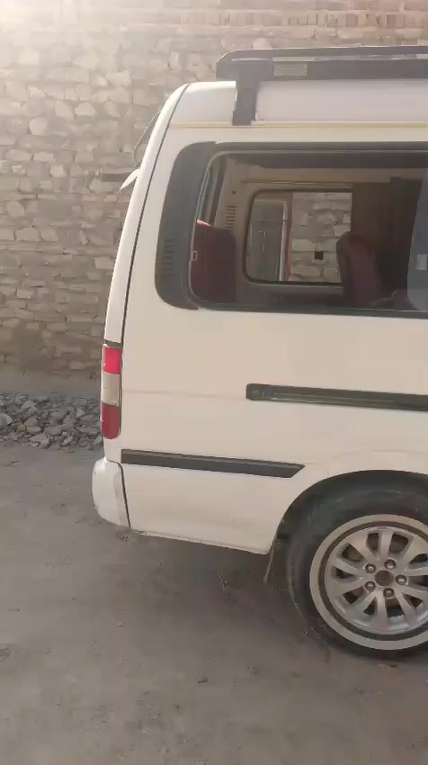 سلام عليكم مكلف بالنشر فوتون رقم مثنى موديل 14 محرك جديد
منظمومة غاز گير وأكسن نظيفات تخم تاير 
وللاستفسار اكثر التواصل مع صاحب السيارة ***********
 خالد ابو طيبه
