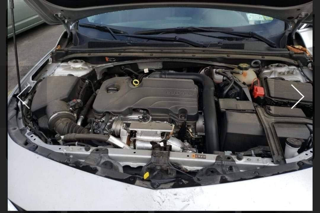 السلام عليكم
ماليبو 2022. LT 
معروفه مواصفاته فول عدا الفتحه رادار كراسي تشغيل عن بعد صدر كهرباء تدفئة بالمقاعد  سايد بريك بصمة صندوق نظام قاصة باس وورد شاشة نافيگشن تدعم ابل كار بلي تحكمات ستيرن كامله كروس سرعة كاميرا دوارة قطعتين تبريد 
بدون قطره صبغ حادث خفيف راجع بارد مثل ما موضح بالصور 
البكلايت والدعاميه الوره مال تفصيخ يعني السياره راجعه بلاد  تخم تايرات جدد السياره بصره  معوقين  
عنواني شط العرب ***********
السعر130
