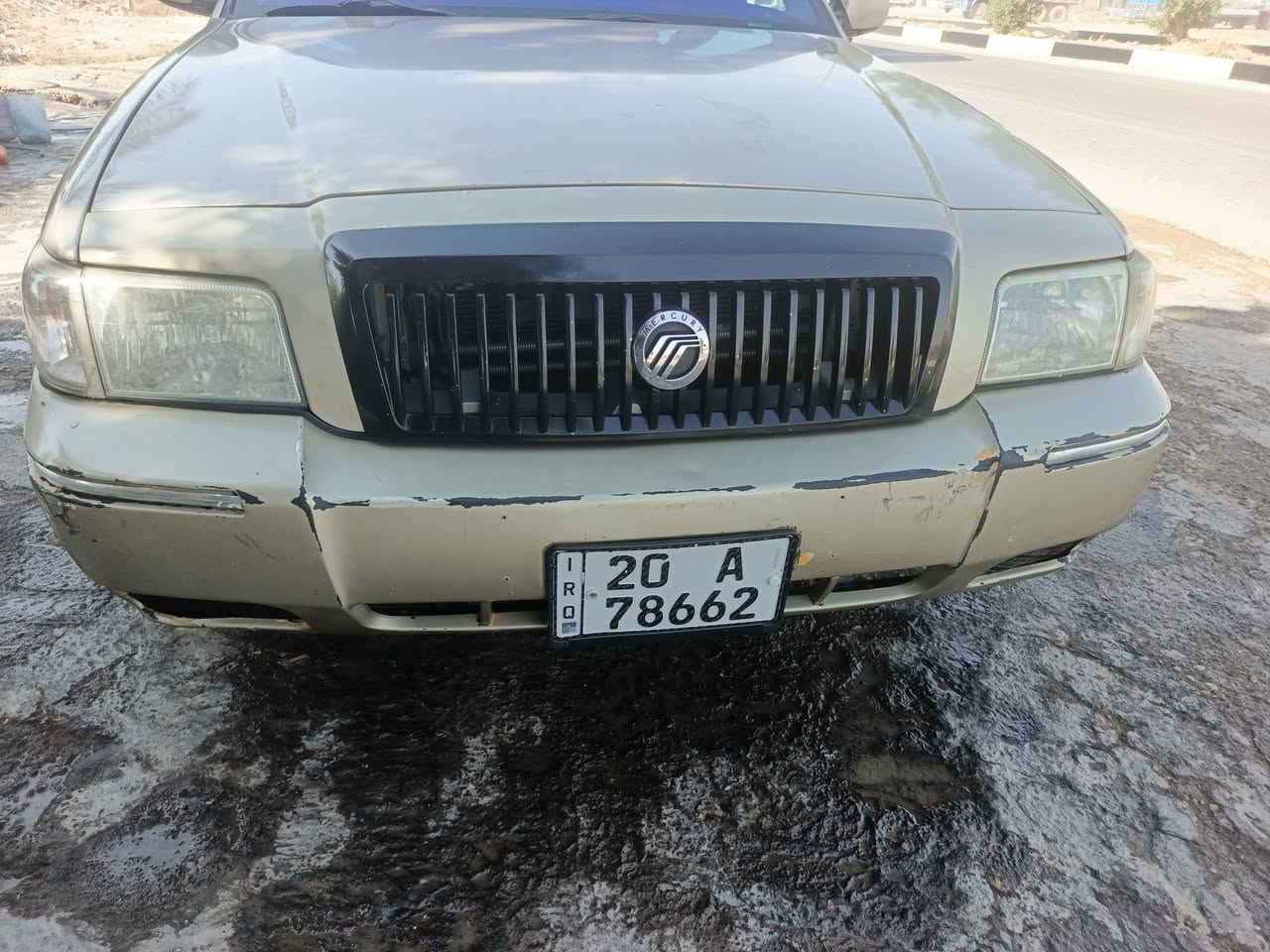 ماركيز موديل 1990 محدثه 2011.
كير محرك تخم تاير جدد 
باتري جديد سنتر لك غرفه جديده 
صدر خلفي امامي جديد 
سياره رقم دياله شرط تحويل رقم حديد
نواقها دعاميه اماميه وسكن  فقط 
سعر 60 بيها مجال  مكان السياره واسط العزيزيه 
*********** تبريد ثلج 
مابيها اي نقص غير داعاميه فقط
