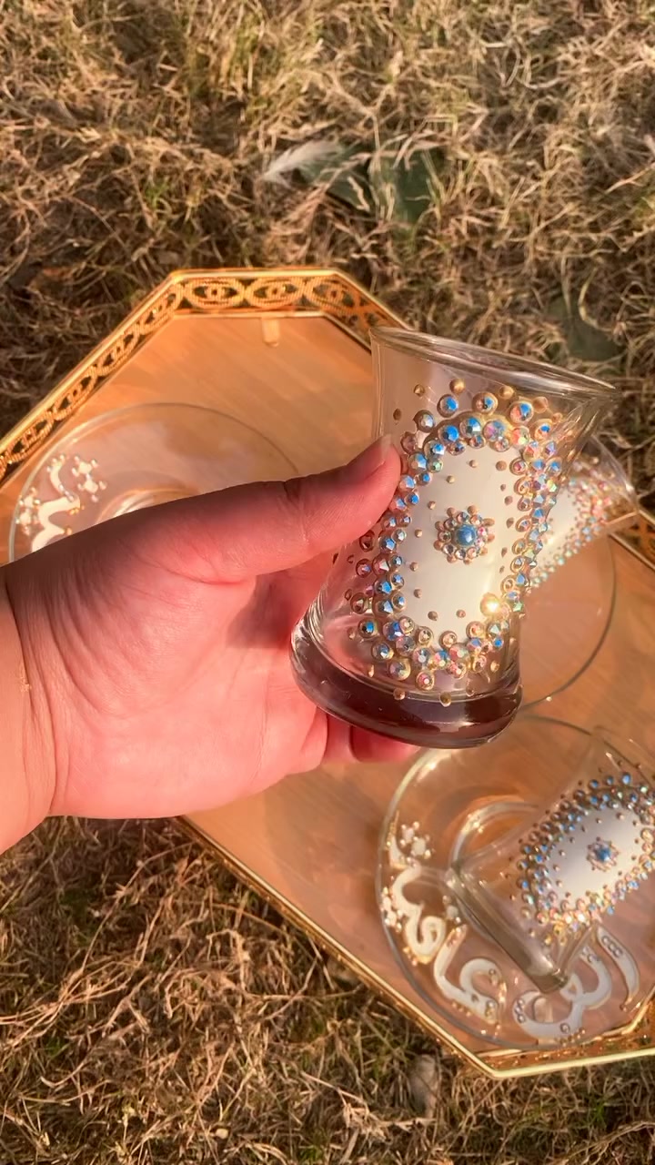 من رخصت صاحبه الكروب ممكن توافقين حبيبتي هذا شغلي ومصدر رزقي اتمنى حته لو متشترون فقط تصعدولي المنشور وبالتوفيق للجميع يارب عندي كل انواع الهدايا الي تفيدكم بكل المناسبات


**إذا كنت صاحب هذا الإعلان وتريد حذفه لأي سبب، رجاءا أرسل رسالة إلى الدعم الفني**