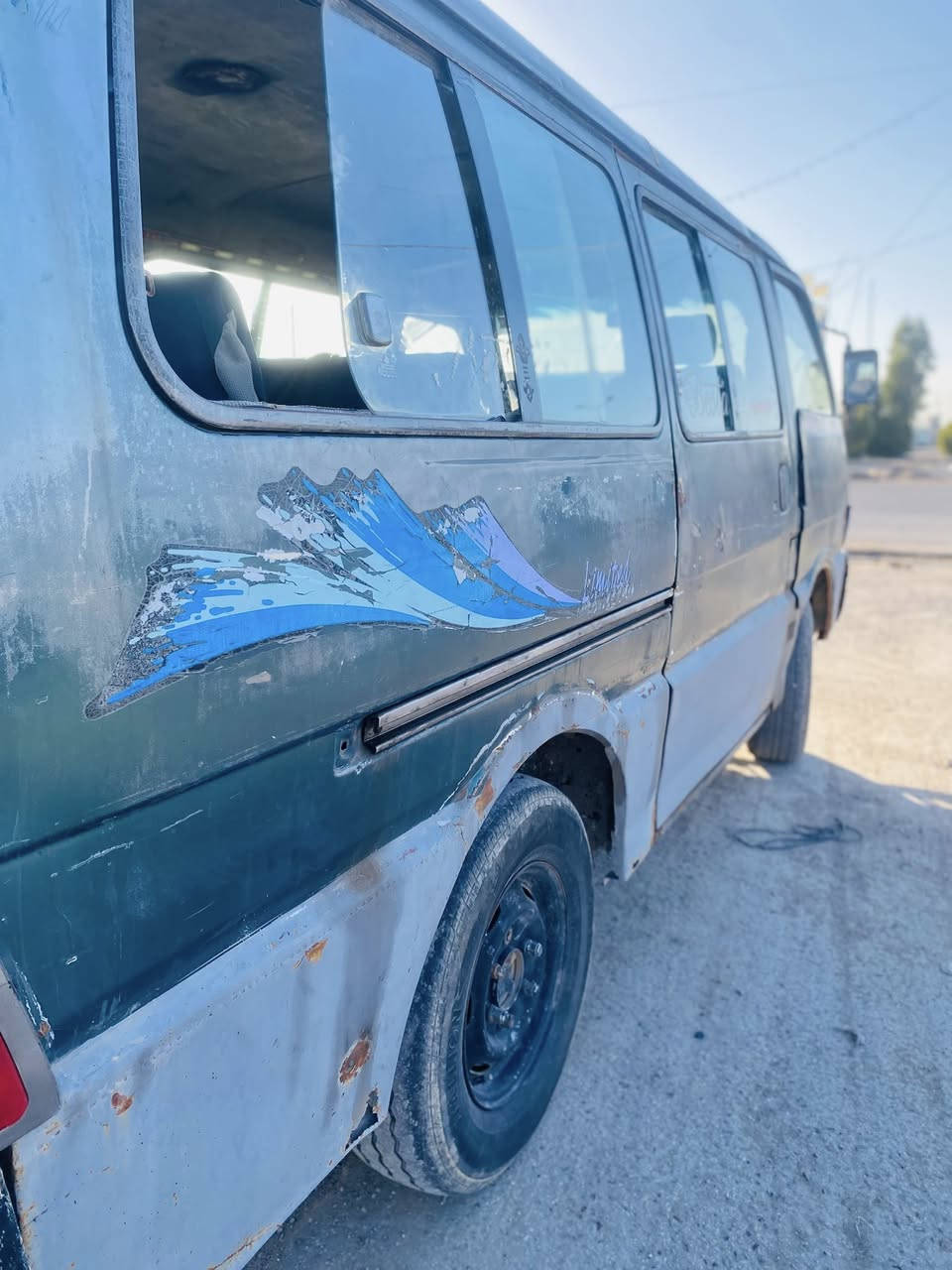 السلام عليكم ورحمة الله وبركاته كية بستة للبيع موديل95سيارة حلوة  كشرهة بلادي السيارة مال جناي محرك كير مكفولات مصفرة هيئة ومرور سنوية لل 28 تحويل مباشر سعرهة 28 وبيهة مجال *********** واتساب متواجد
