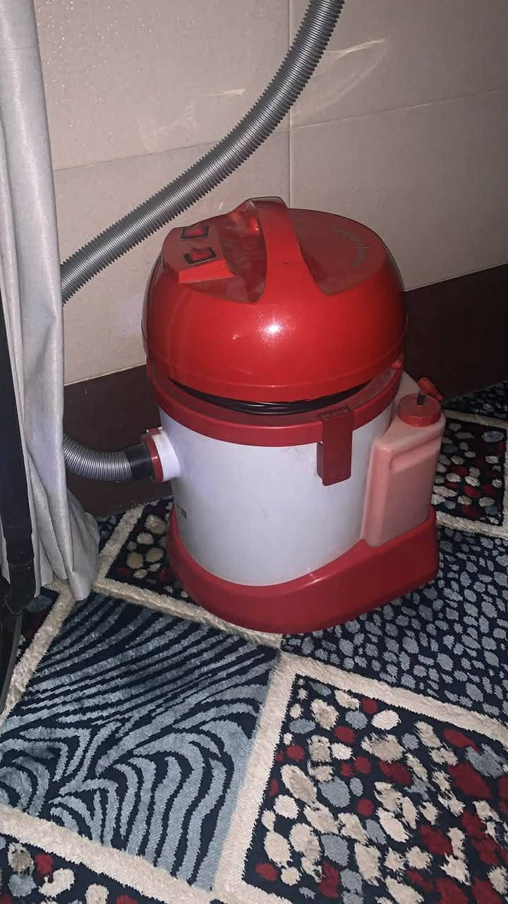 مكنسه كهربائيه تكنس وتغسل الزوالي سعرها50وبيها مجال


**إذا كنت صاحب هذا الإعلان وتريد حذفه لأي سبب، رجاءا أرسل رسالة إلى الدعم الفني**