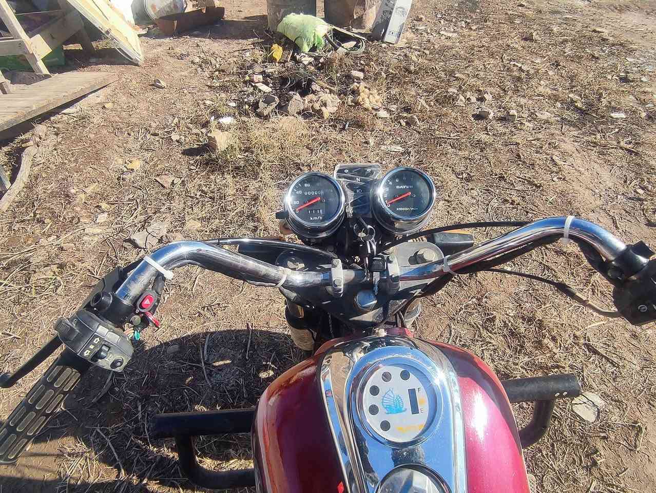 السلام عليكم ستوته موديل 17معمره مكينه ما مفتوحه بس كلجات  والشاصي مكفول السعر 1550بيه مجال قليل*********** هاذه الرقم بي واتساب
