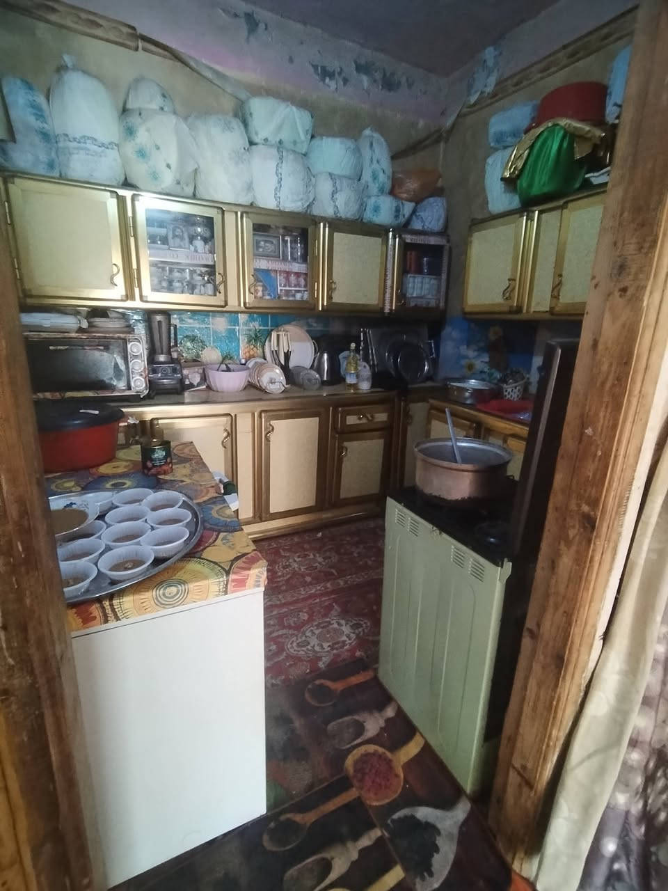 السلام عليكم بيت للبيع في حي رمضام ابو صخير مساحته 100متر مثل ما موجود بلصوره والسعر اتصال على رقم 
***********
