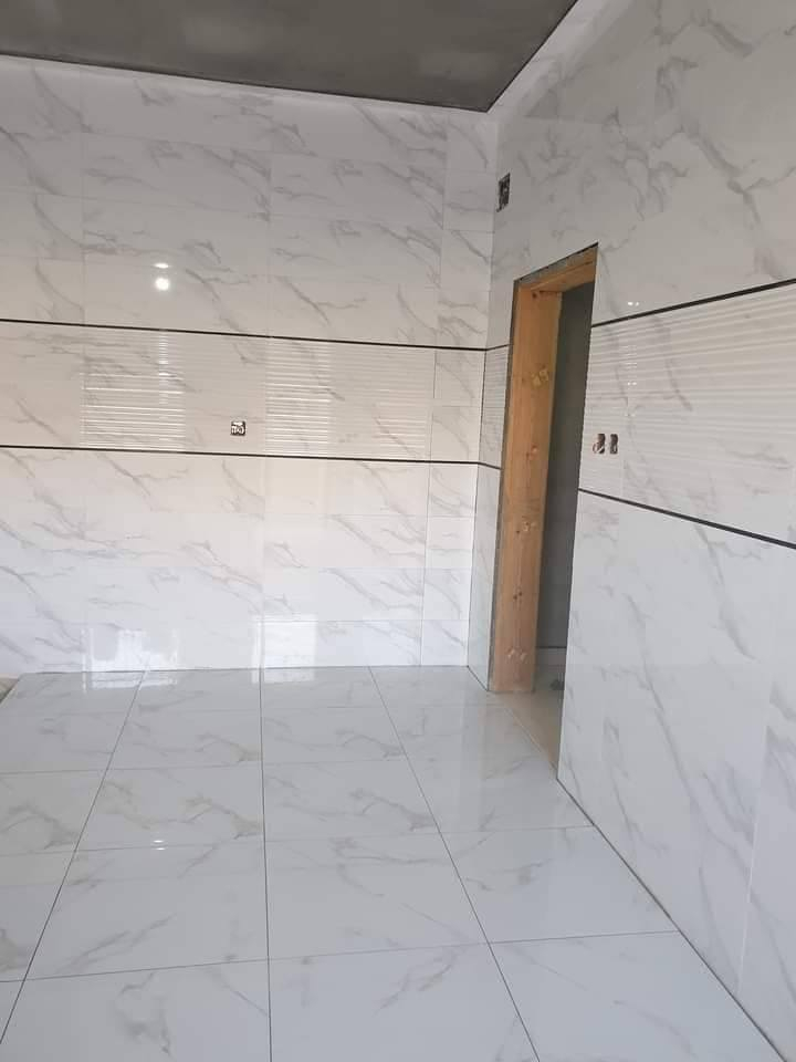 بسم الله يوجد خلف سرميك وبروسلين وبايت وكاشي ***********
