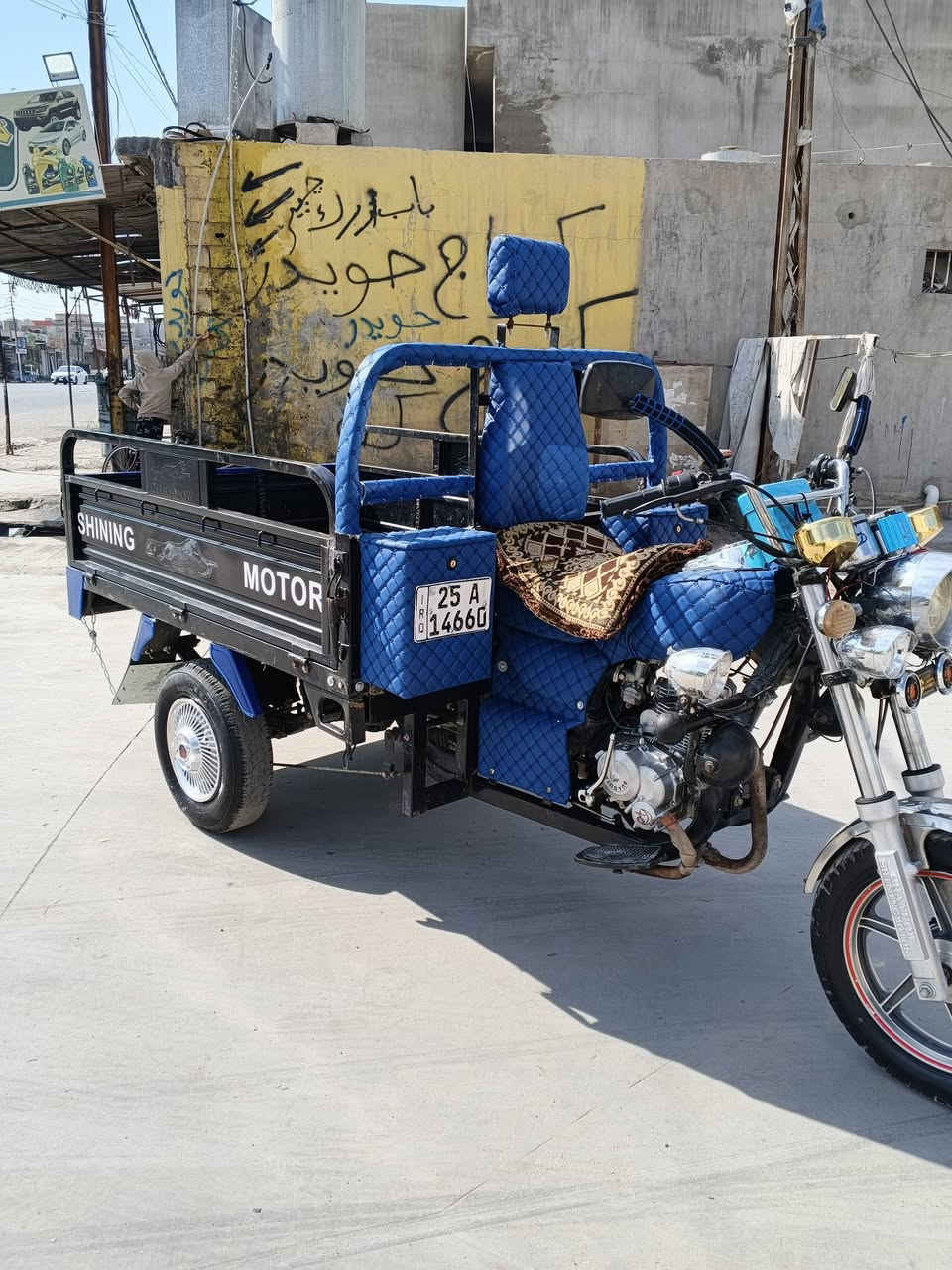 سلام عليكم شباب ستوتة مرقمة للبيع موديل 2020 نضافة فول
على الابلاد فحل عالي شاخوان السعر مليونين و 850 وبيهة مجال حك الشراي 
موحرك 2025 
رقم سنوية الى 2030 
كهربايات شغالة 
نكرة سلف 
للستفسار على هاذا الرقم ***********
