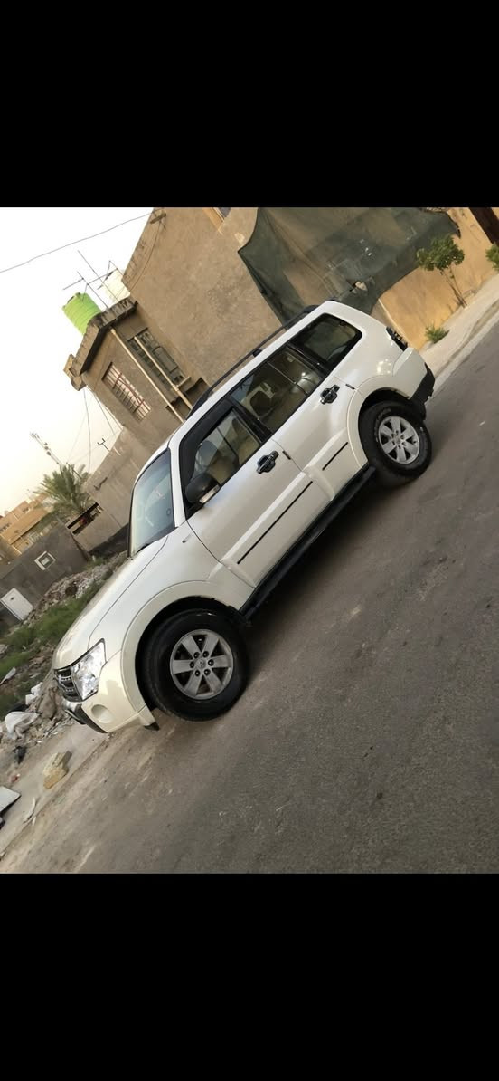 سلام عليكم

 باجيرو خليجي محرك 3000 ( للمراوس )

 2008 محدث 2010 فول مواصفات  .

 شعندك مراوس تفضل 

 للاستفسار اكثر *********** مكاني الدوره او الكراده
