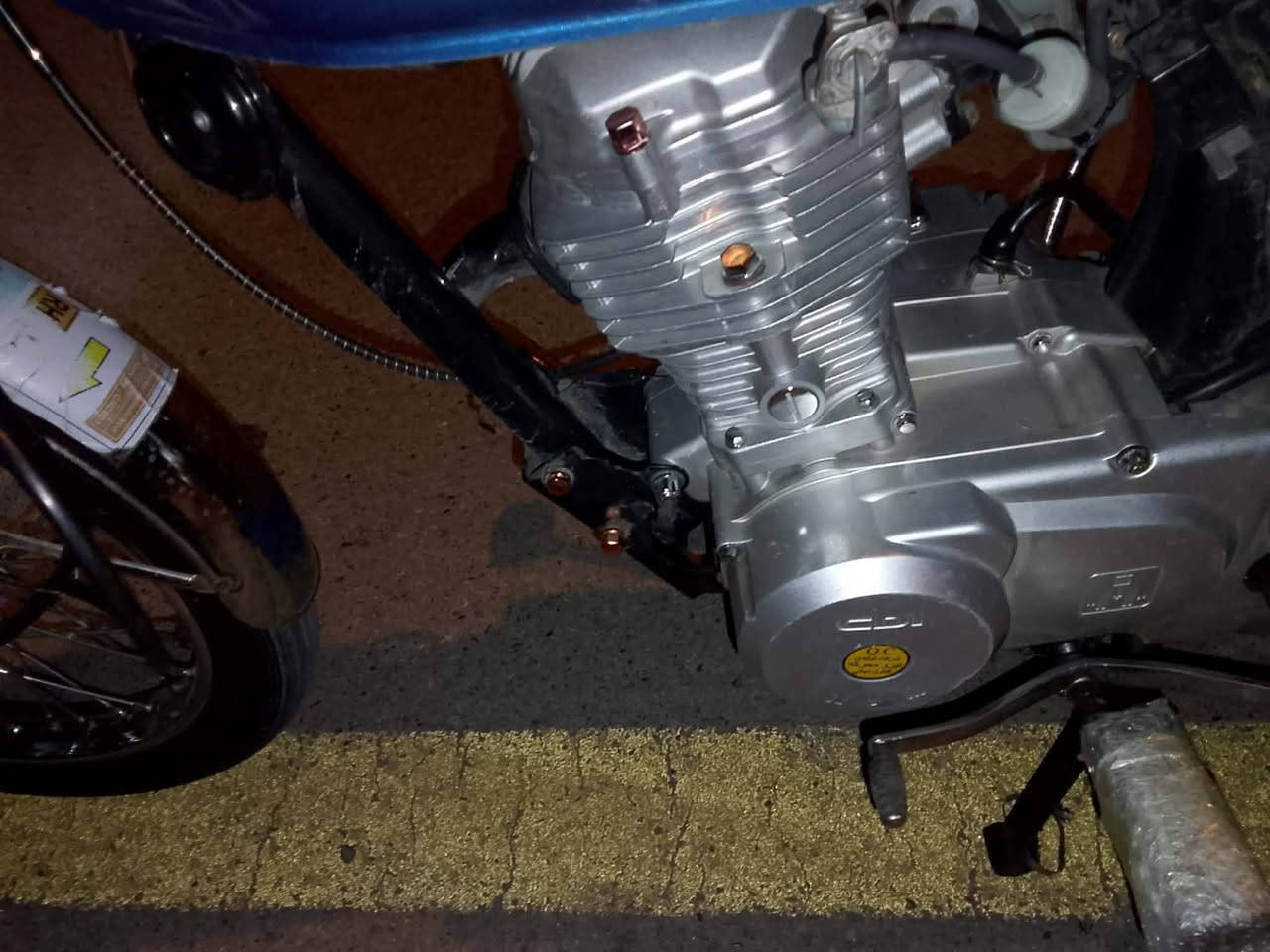 السلام عليكم شباب دراجه نامه مديل 25 اوراق معرض برغي مابيه نقص ترايك وين متريد سعر 650 وبيه مجال مكاني بسمايه رقم ***********مامتواجد علخاص وتساب موجود
