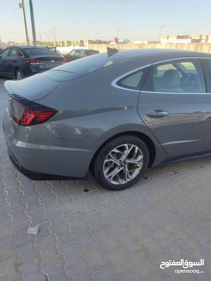 السلام عليكم
سوناتا مديل 20
وارد امريكي ضرر جاملغ وباب مصبغ فقط
فول عدى الفتحه
رقم بصره حره باسمي
مكينه 2.5 تنفس طبيعي
سعر 162 بيه مجال
*********** البصرة, العراق
