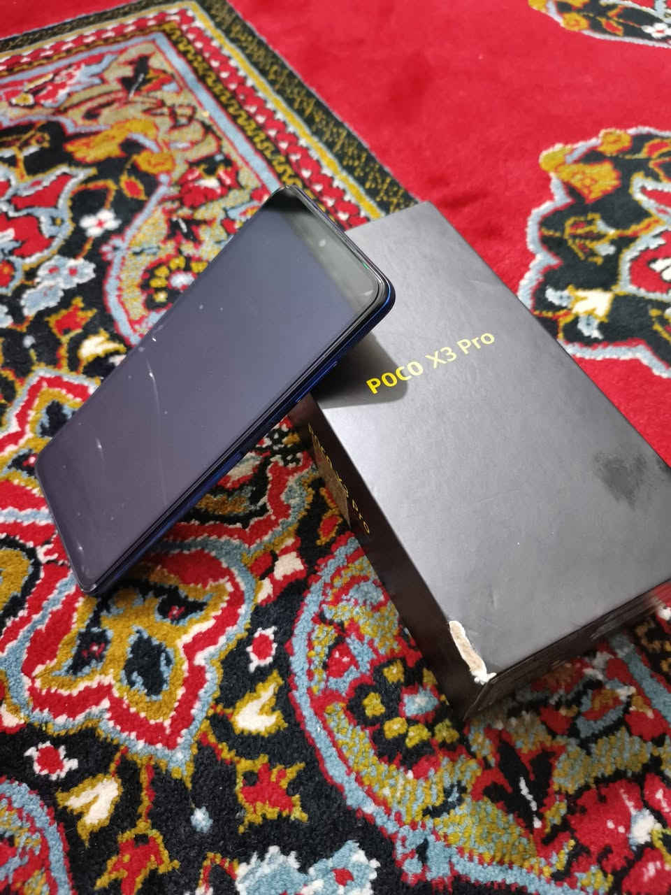 سلام و علیکم مۆبایلی Poco x3 Pro بۆ فڕۆشتن مووبایلەکە نەکراوەیە هیچ کێشەی تێدانیە تەنها ئەو شاشەی پێشەوەی لەڕەسمەکە دیارە شکاوە هیچ کێشەیشی بۆ دروست ناکات سعری 100 هەزارە کارتۆن وو شاحینەی بیلادی لەگەڵە


**إذا كنت صاحب هذا الإعلان وتريد حذفه لأي سبب، رجاءا أرسل رسالة إلى الدعم الفني**