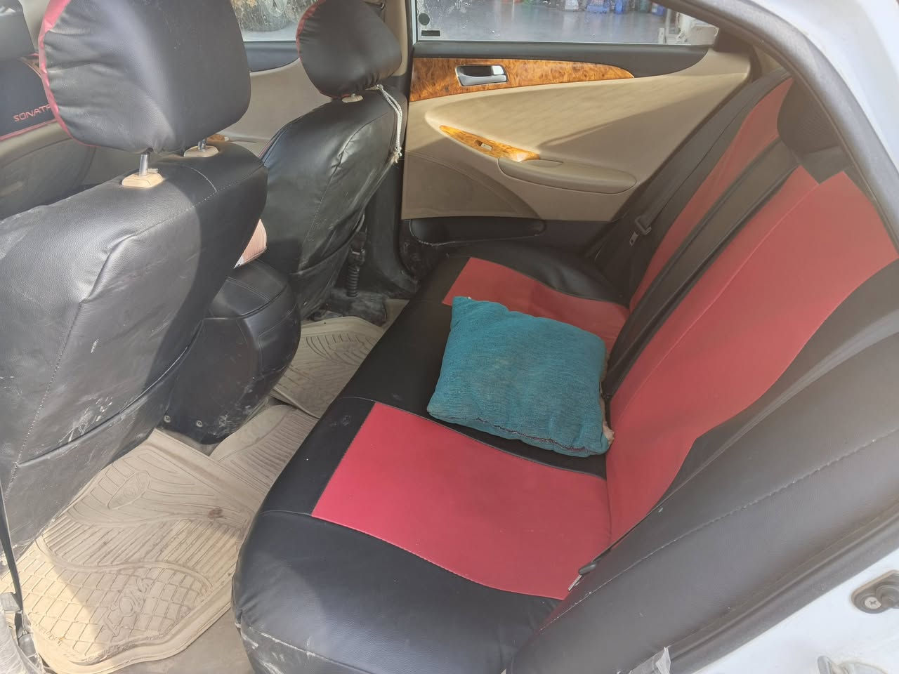 سلام عليكم سوناته موديل 11للبيع السعر 90وبي مجال الشراي يتصل ***********
