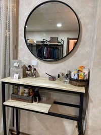 طاولات • ديكور منزل • اثاث منزلي • مفروشات