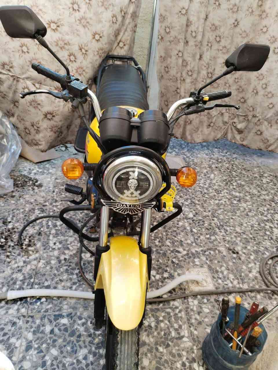 سلام عليكم.
دايون نفخ مديل 2023 طالع بل 24 أوراق اصولي شرط الترقيم 
دراجه لوك نضيفه بمعنى الكلمة
مكينه 200 كتابه حمره مامفتوحه ابدد سبانه ماممدود عليه كهربائيات كله شغاله من الايت الأمامي للبك لايت كله شغال دراجه خير من الله شلعه ومعدل شرط اله أشك الكاع....
المكان كربلاء حي النصر.
#السعر مليونين وبيه مجال
الرقم *********** متواجد خاص
