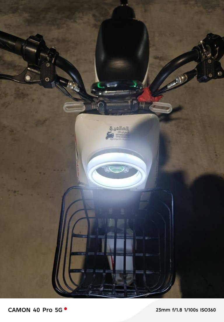 السلام عليكم  
دراجة شحن للبيع كامله بدون نقوصات للاستفسار 
*********** واتساب فقط 
سعر ٥٣٠ وبيه مجال للطيبين
