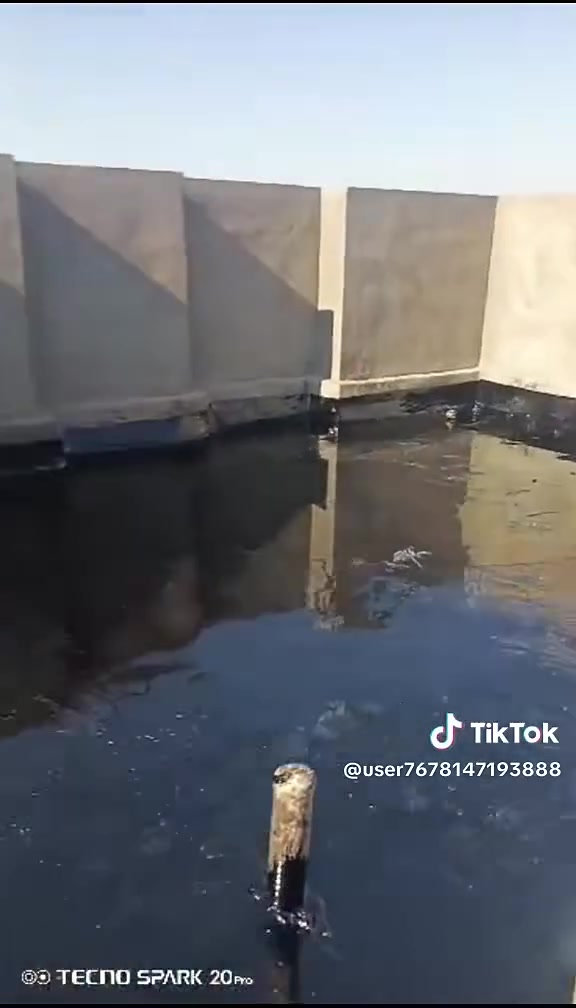 السلام عليكم لتزفيت السطوح والرباطات زفت درجه اوله ضمان سنتين السعر خاص  للاستفسار واتساب او عل خاص ***********
