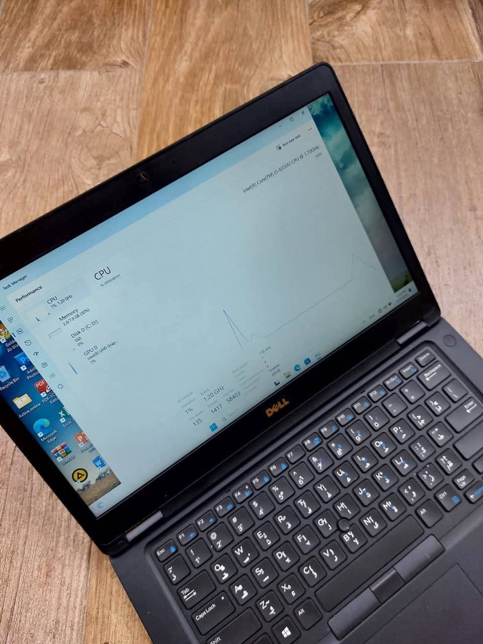 سعر مناسب
   Dell Latitude 5490 Ci5 جيل ثامن 
بمواصفات مناسبه للبرامج  المكتبية  والحسابية والتصفح والأمن السيبراني  .
بسعر ٢١٠ الف دينار عراقي
Cpu Ci58350U
Hard 256GB nvme قابل للتطور
Ram 8GB DDR4  قابل للتطوير 
Screen 14"
VGA intel 4GB  داخلي 
Back-light Ar-En ضوئي 
Charger dell شاحن اصلي 
يمكن للزبون فحص اللابتوب وتشغيله والتأكد من المواصفات قبل الاستلام  اللابتوب.
نسبة النظافة 95%
ضمان لمدة خمسة أيام للفحص في حالة وجود خلل مصنعي تستبدل بنفس الموديل حصرا 
عنوان المكتب بابل قضاء المحاويل
 نانوتكنولوجي للتواصل والحجز ***********
0***********
