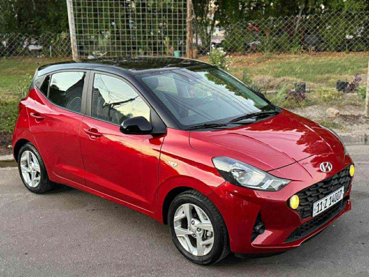 السلام عليكم
هواندي i10 موديل 2023
بيه بس بنيد صبغ فقط 
سياره 4 سلندر
تو كلر لونين نص مواصفات سعره 108$وبيه مجال موبايل *********** 
ماشيه 9 الف كيلو 
مكاني بغداد جديده
