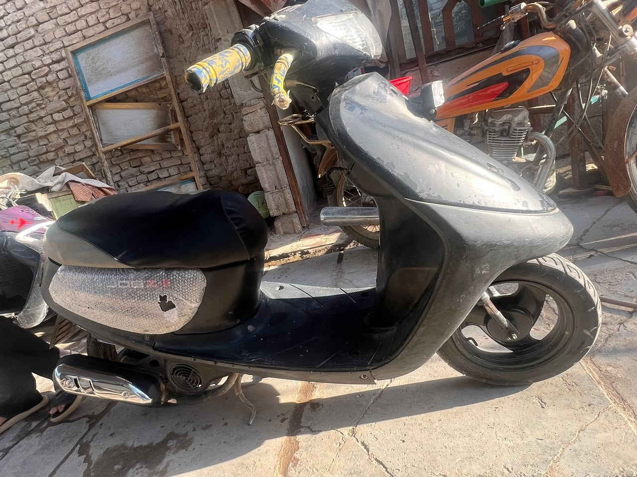 السلام عليكم دراجه 5زروف للبيع الدراجه كامله مكمله سلف وهندر الدراجه جديده السعر 250 وبيه مجال مكاني البصره التنومه


**إذا كنت صاحب هذا الإعلان وتريد حذفه لأي سبب، رجاءا أرسل رسالة إلى الدعم الفني**