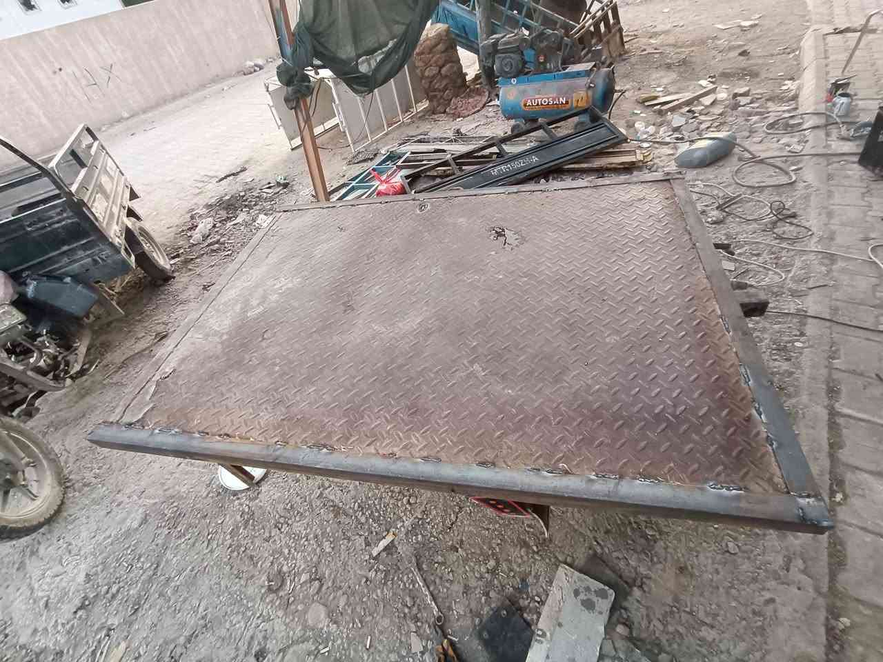 صبغ 
لحيم 
تعديل 
 
عنوان حي الميلاد بسوك قرب جامع الهادي 
***********
