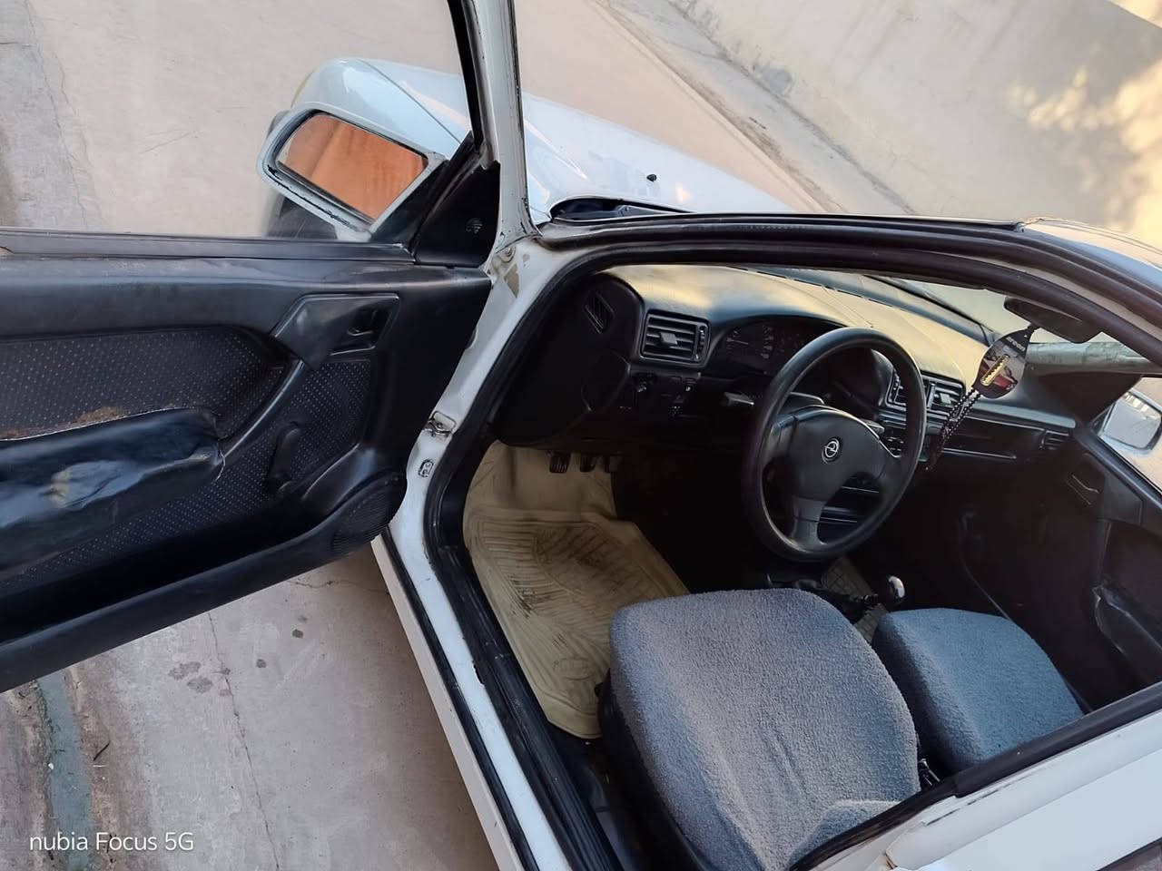 سلام علیکم
اوبل فکترا مودیل1992
محرك 16قایش عریض (باور)
ebsسلایت قفل مرکزي
سیارة رقم سليمانیة بي بطاقة بانزین سنویةجدید شرط تحویل غرامة تايرات جدید كهربائی كیجات كلهن شغال 
مكان السیارة كركوك 
سعر ٣٢بی مجال 
***********بی واتساب ..
