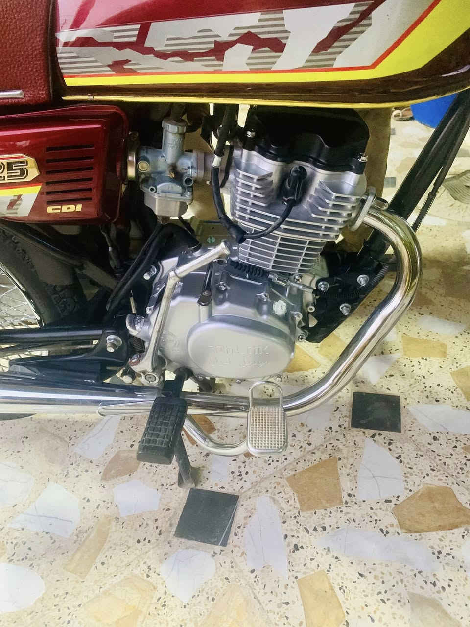 ايراني ٤ كير ٢٠٢٤ دراجه ما ماشيه هواي جديده بعدهه السعر ٨٠٠ قفل السبب دراجه نضيفه كلش مكاني بسمايه  بغداد ***********
