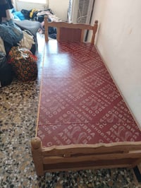 سرير نفر واحد • خشب ثقيل • تقاطع درويش